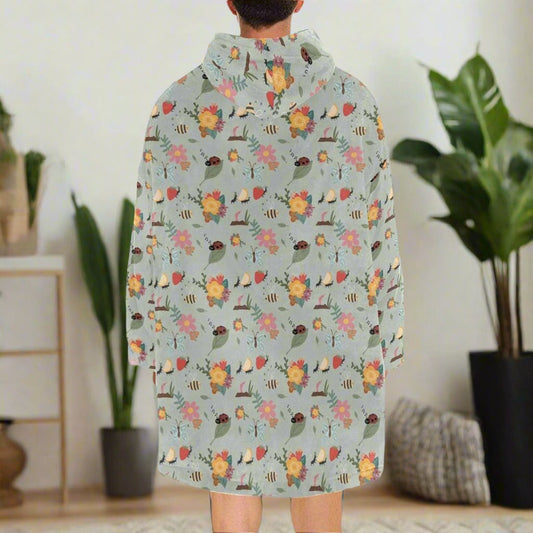 Creepin' It Real - Hooded Blanket - Green Cheeks - Blanket