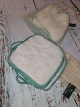 Load image into Gallery viewer, Green Cheeks Washable Bamboo Baby Toilet wipes Family Cloth Nappies
