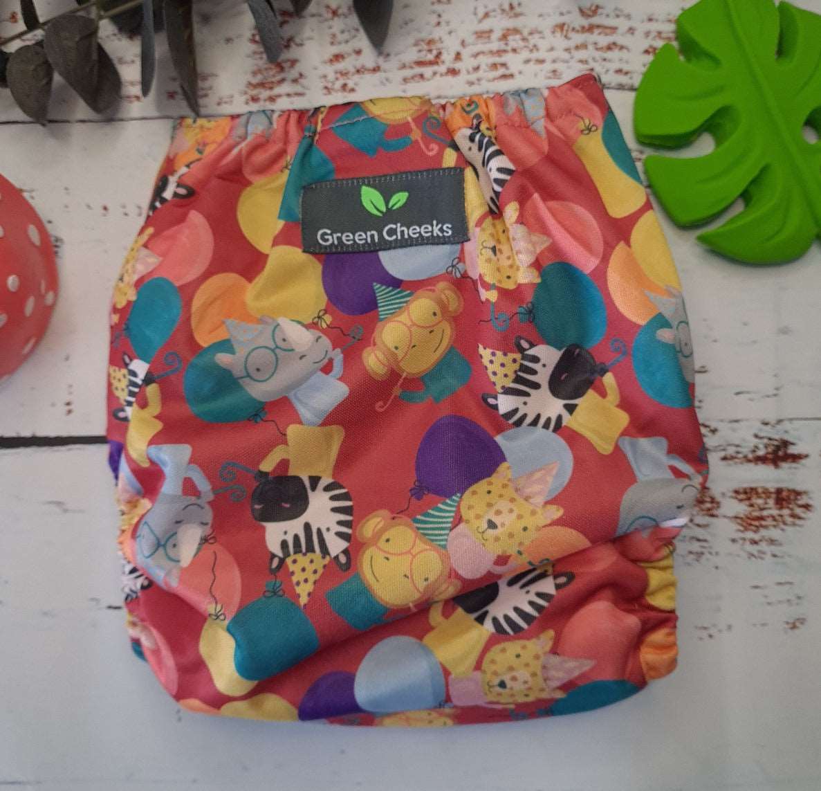 Green Cheeks Cloth Nappy Animals Birthday Party