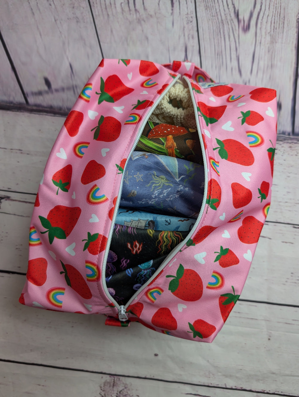Look inside a Green Cheeks Wet Bag