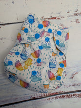 Indlæs billede til gallerivisning TJ&#39;s Rainy Day Cloth Nappy
