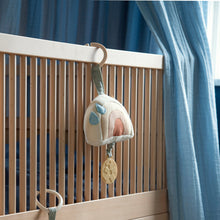 Carica l&#39;immagine nel visualizzatore di Gallery, Rainbow Crib Toy
