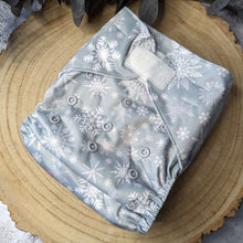 Load image into Gallery viewer, Green Cheeks Icey Winter Cloth Nappy Velcro
