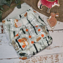 Load image into Gallery viewer, Green Cheeks Woodland Cloth Hemp Reusable Nappy
