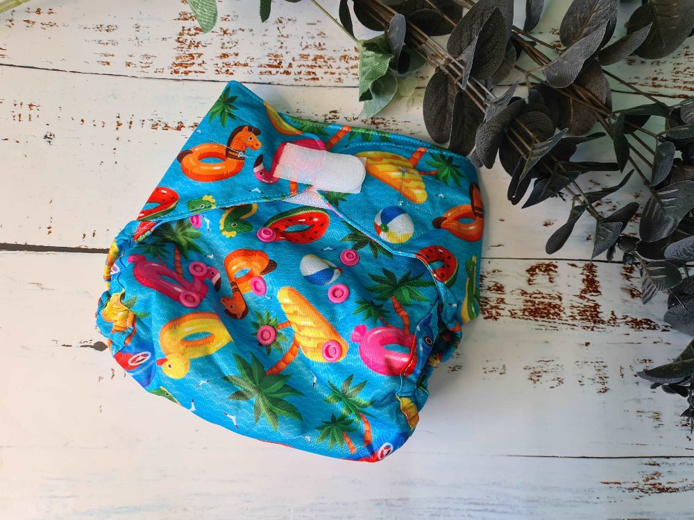 All In Two Part Reusable Cloth Nappies – Eco - Friendly &amp; Ultra - Absorbent - Green Cheeks - cloth nappy