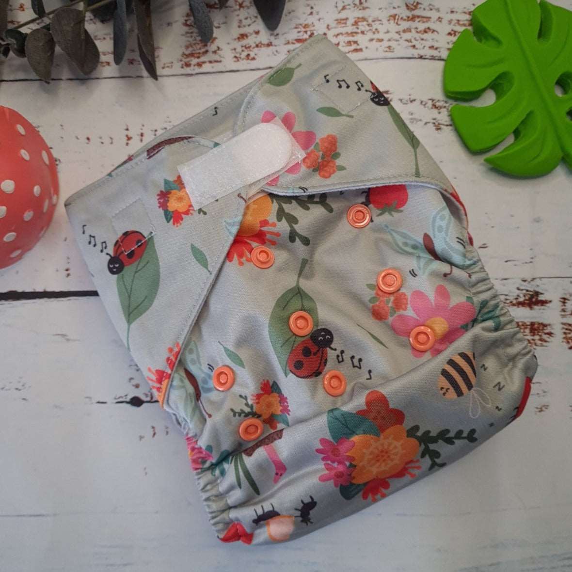 Justa - The Pocket Nappy - Green Cheeks - cloth nappy