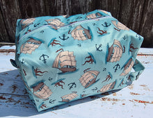 Load image into Gallery viewer, Green Cheeks Wet bags Pod Style Double Layer Waterproof Swimming Cloth Nappies 
