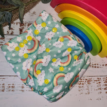 Load image into Gallery viewer, Green Cheeks Cloth Hemp Reusable Nappy
