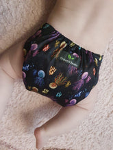 Load image into Gallery viewer, Green Cheeks Underwater Cloth Nappy Squidding Around
